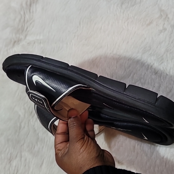 Nike comfort footbed soft foam slides beach vacation 360883-011 Sz10 black white - Picture 5 of 14